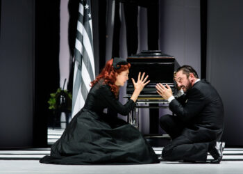 E’ in scena sino a domani al Carignano di Torino e poi in tournée “Il lutto si addice ad Elettra” di Eugene O’Neill