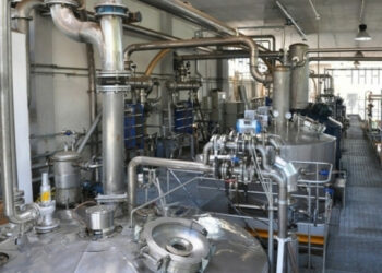 Demus investe 1 milione di euro nello stabilimento di Trieste per rafforzare la decaffeinizzazione ad acqua