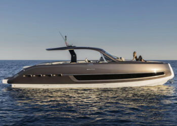 Aschenez Holding sale al 100% di Aschenez Srl e consolida il polo nautico tra Calabria e Sicilia
