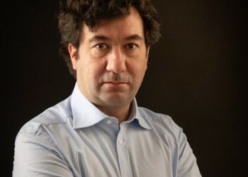 Effetto dell’AI sugli investimenti in energie rinnovabili: generazione di valore dal trading