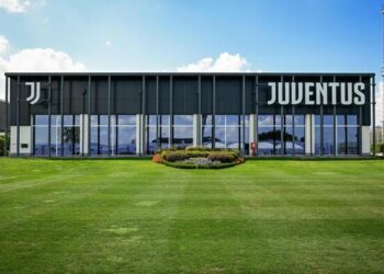 Juventus compra il J|hotel dal fondo J Village per 23 mln euro e si finanzia con Deutsche Bank