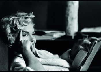 La grande esposizione dedicata a Elliott Erwitt, “Icons”, al JMuseo di Jesolo (VE) fino al 18 ottobre