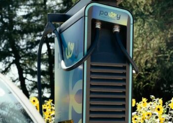 Powy (Swiss Life AM) compra RAW Charging Network Italy e aggiunge 138 punti di ricarica negli outlet McArthurGlen e Promos. 